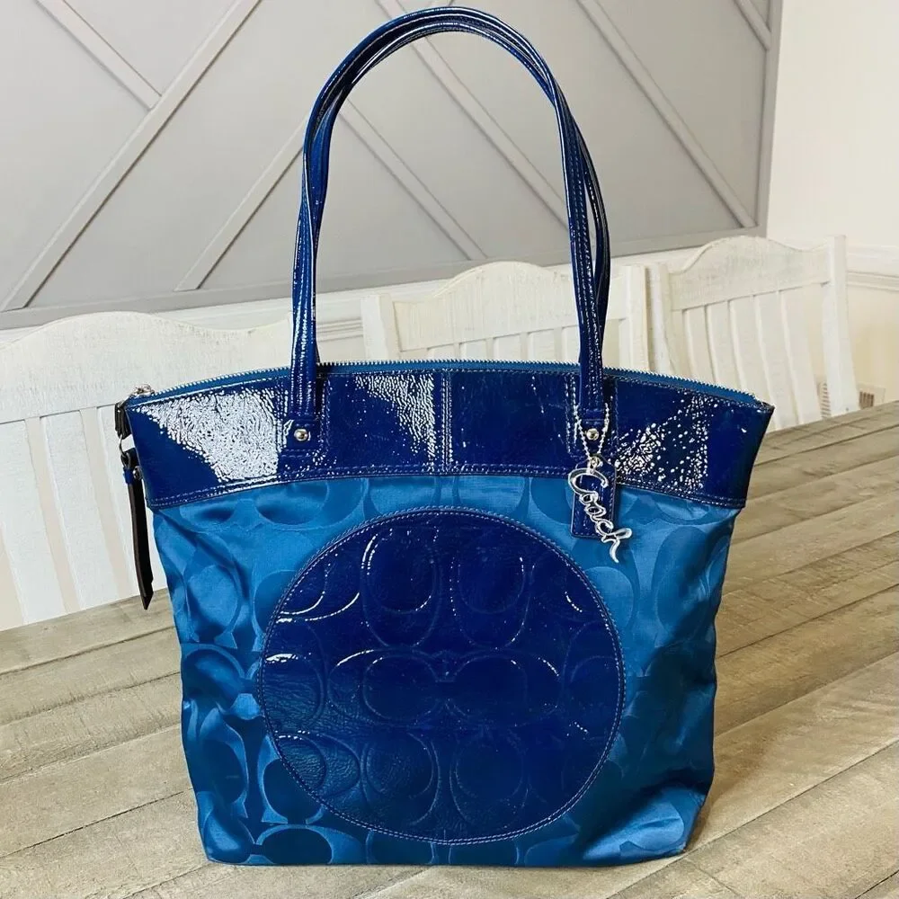 COACH Laura Large Designer Logo TOTE F18336 Luxury  LEATHER BAG Purse - Picture 2 of 10